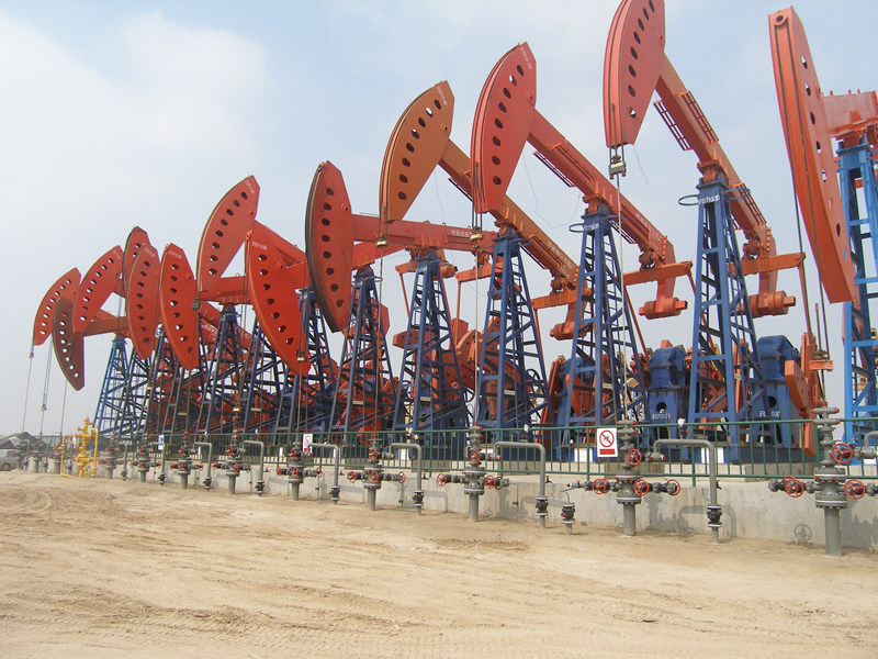 compound balance oil well pumping unit